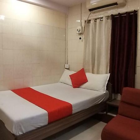 Hotel Saim Palace Mumbai Bagian luar foto